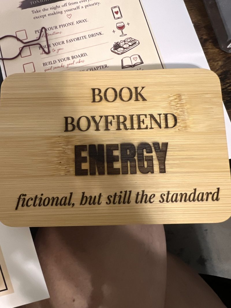 Book Boyfriend Engraved Charcuterie board